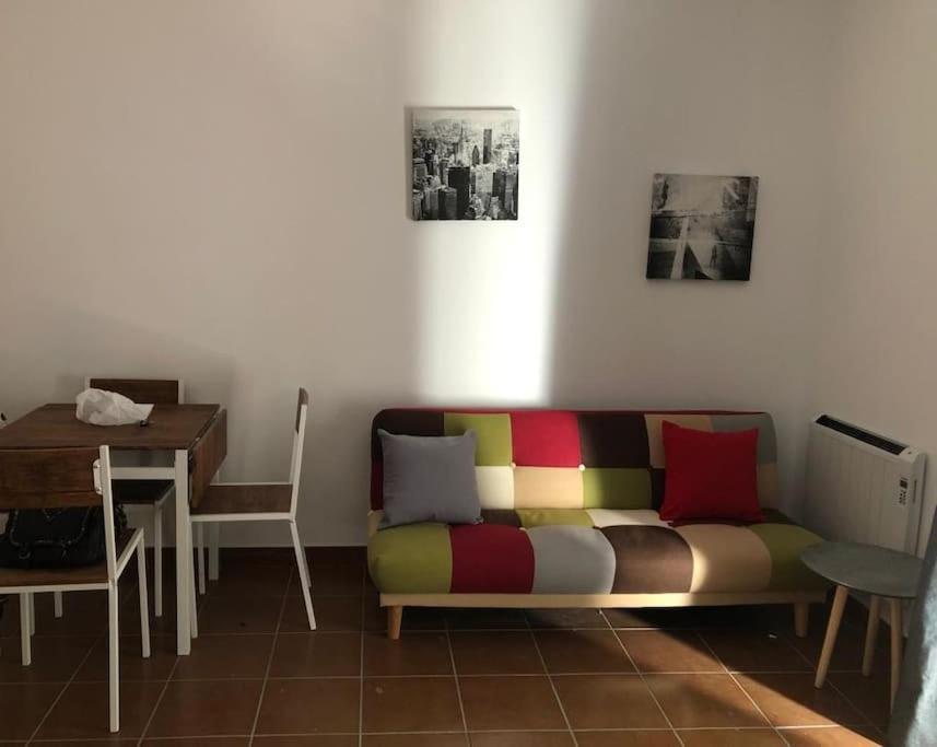 Bonito Apartamento En Calle San Carlos Madrid Exterior photo